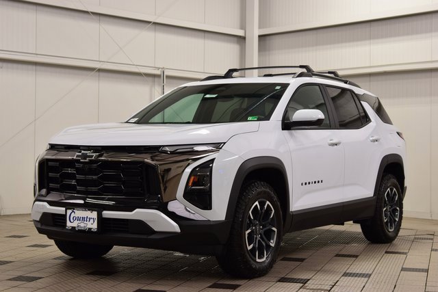 2026 Chevrolet Equinox ACTIV photo 2