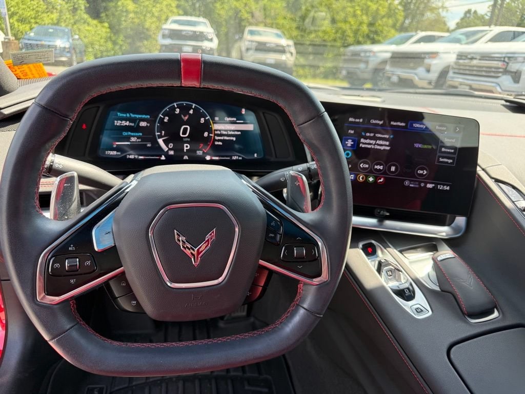 2023 Chevrolet Corvette 1LT - Photo 11