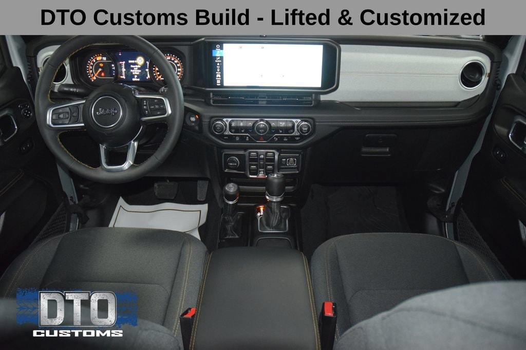 2024 Jeep Wrangler 4-Door Sahara - Photo 28