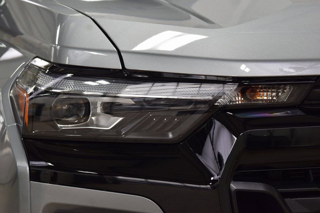 2026 Chevrolet Colorado Z71 - Photo 13
