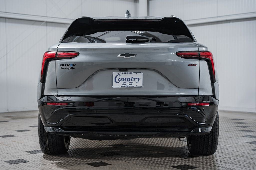 2025 Chevrolet Blazer EV RS - Photo 7