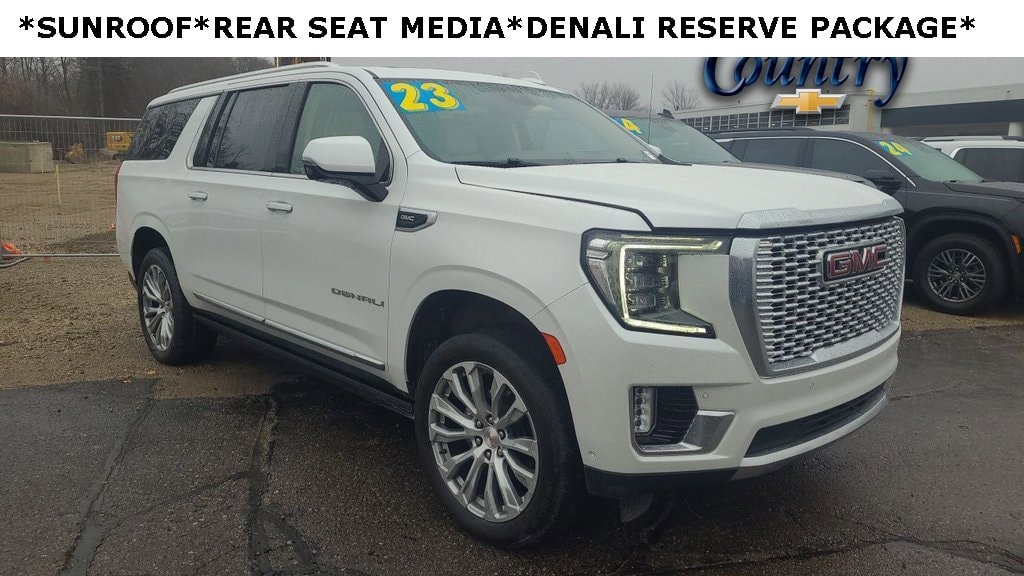 2023 GMC Yukon XL Denali's photo
