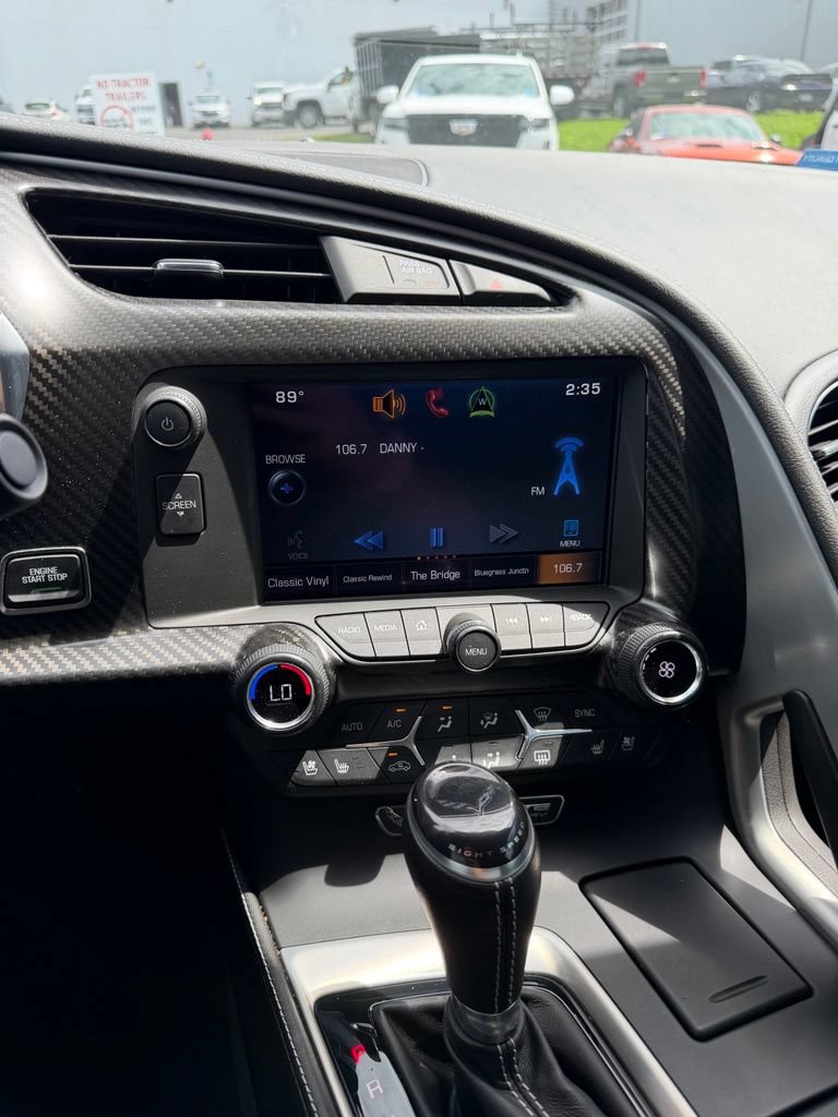 2015 Chevrolet Corvette Base - Photo 16