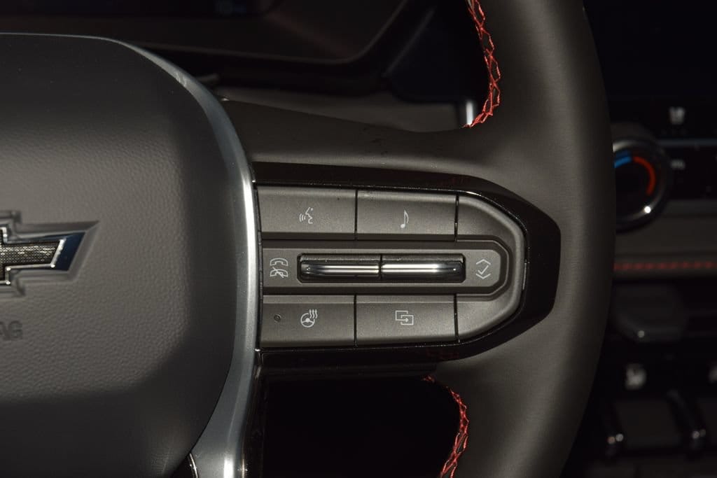 2026 Chevrolet Colorado Z71 - Photo 40