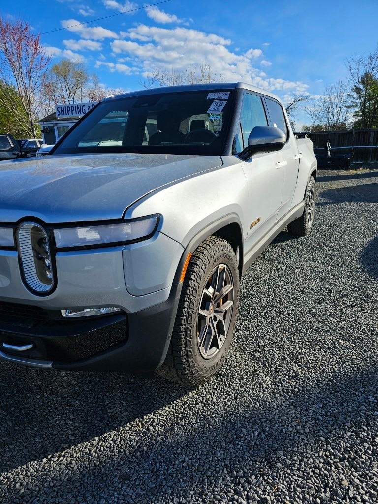 Used 2022 Rivian R1T Launch Edition with VIN 7FCTGAAL5NN011796 for sale in Warrenton, VA