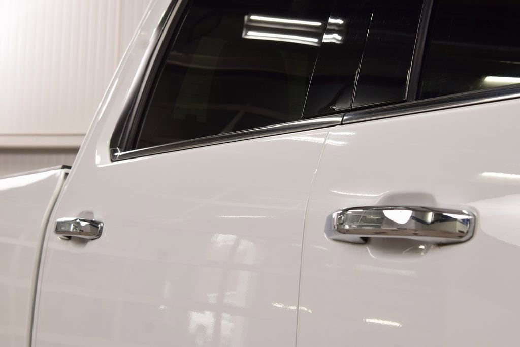 2024 Chevrolet Silverado 3500HD High Country - Photo 21