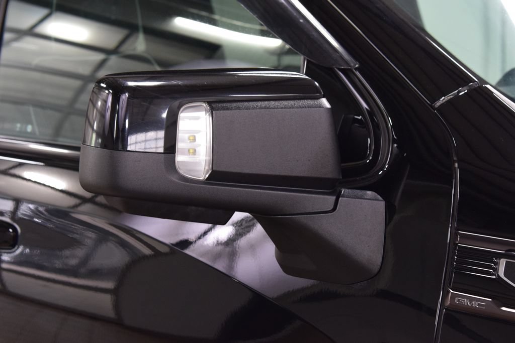 2023 GMC Sierra 1500 AT4X - Photo 17