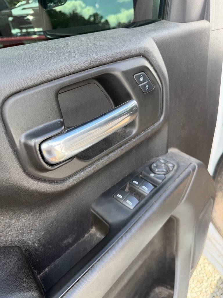 2024 Chevrolet Silverado 1500 Custom - Photo 17