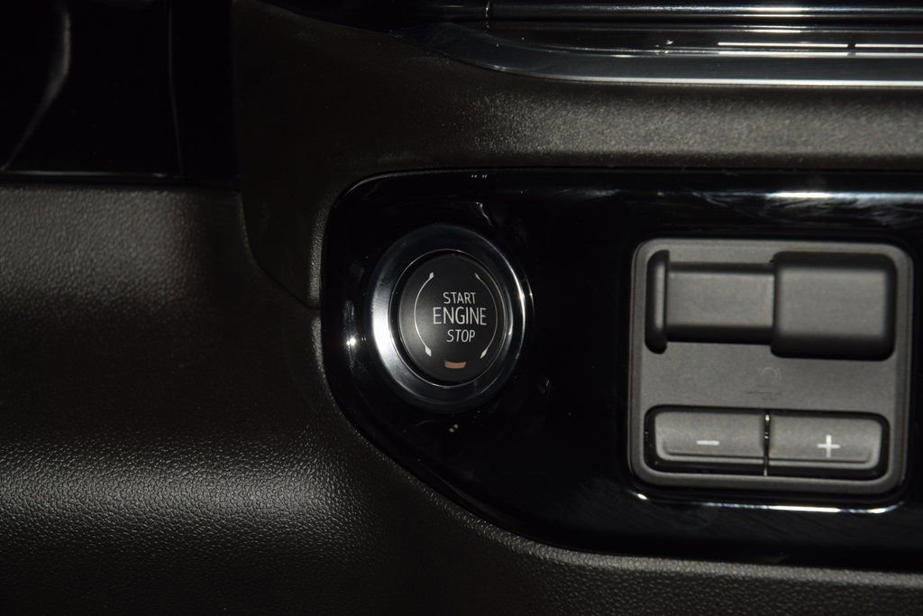 2026 Chevrolet Silverado 3500 HD High Country - Photo 38
