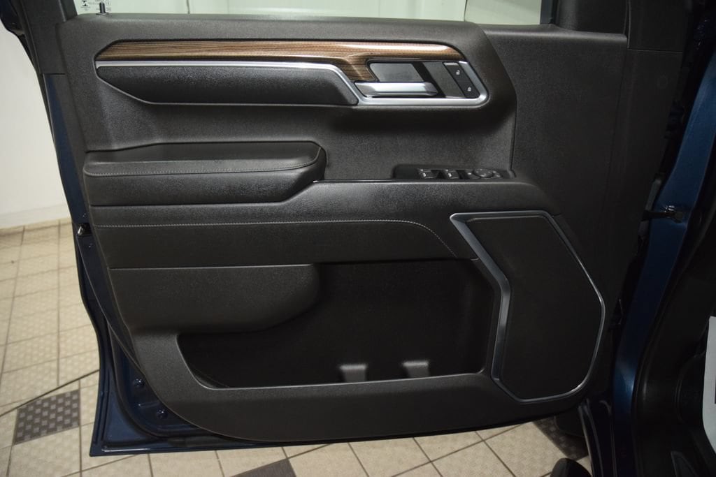 2022 Chevrolet Silverado 1500 RST - Photo 47