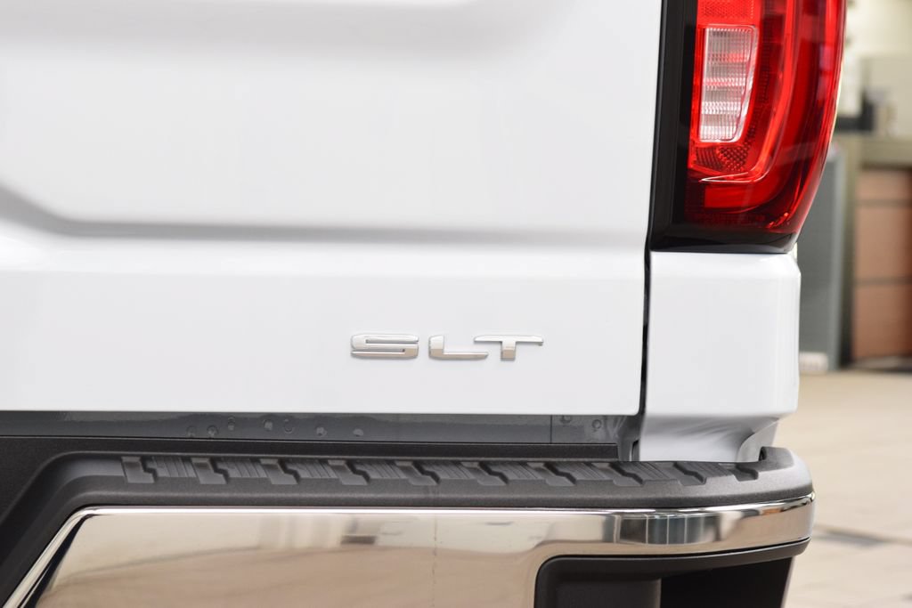 2026 GMC Sierra 1500 SLT - Photo 23