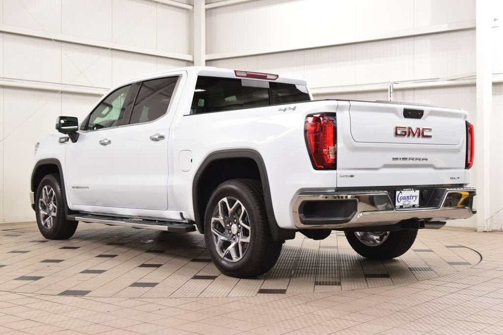 2026 GMC Sierra 1500 SLT - Photo 6