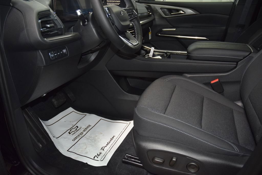 2026 Chevrolet Traverse LT - Photo 35