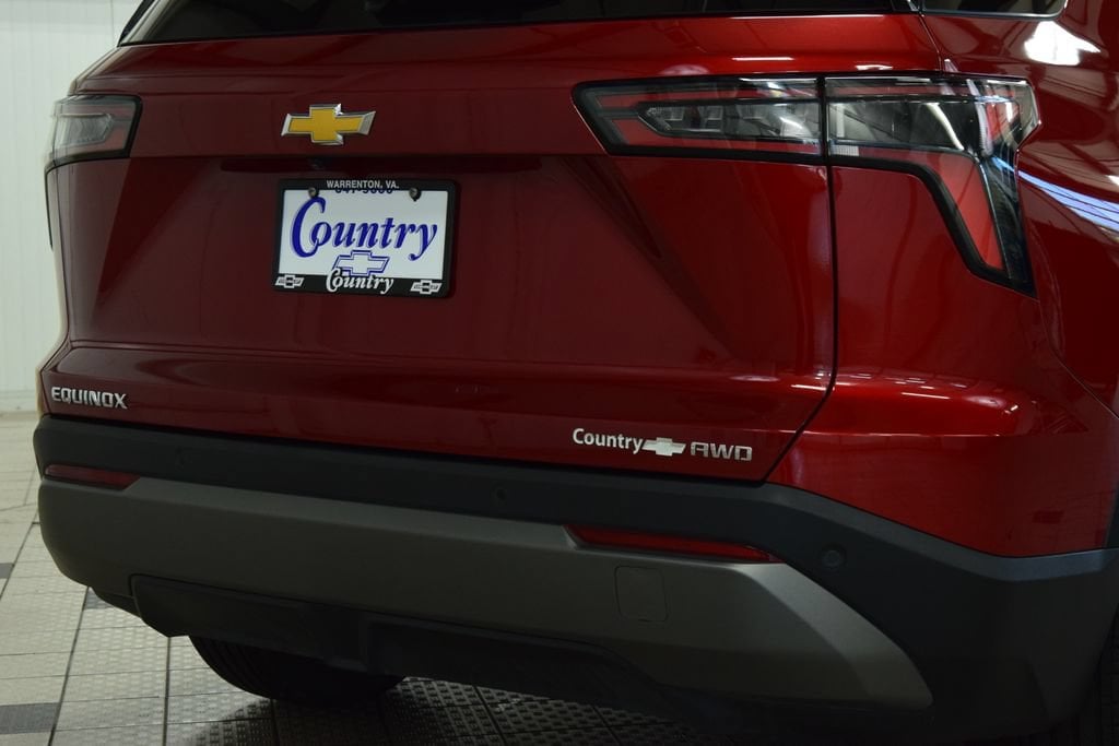 2025 Chevrolet Equinox LT - Photo 21