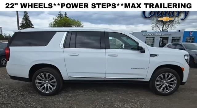 2024 GMC Yukon Denali AWD's photo
