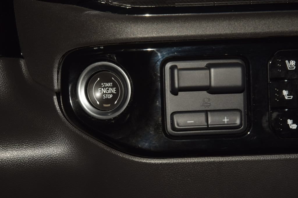 2024 Chevrolet Silverado 1500 ZR2 - Photo 39