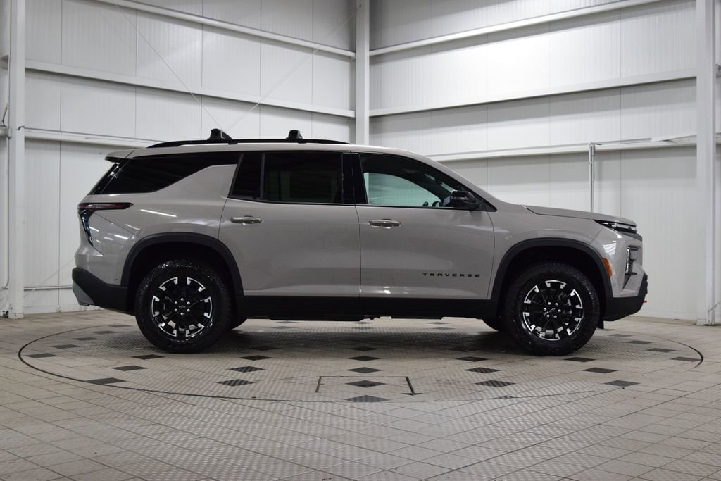2026 Chevrolet Traverse Z71 - Photo 9