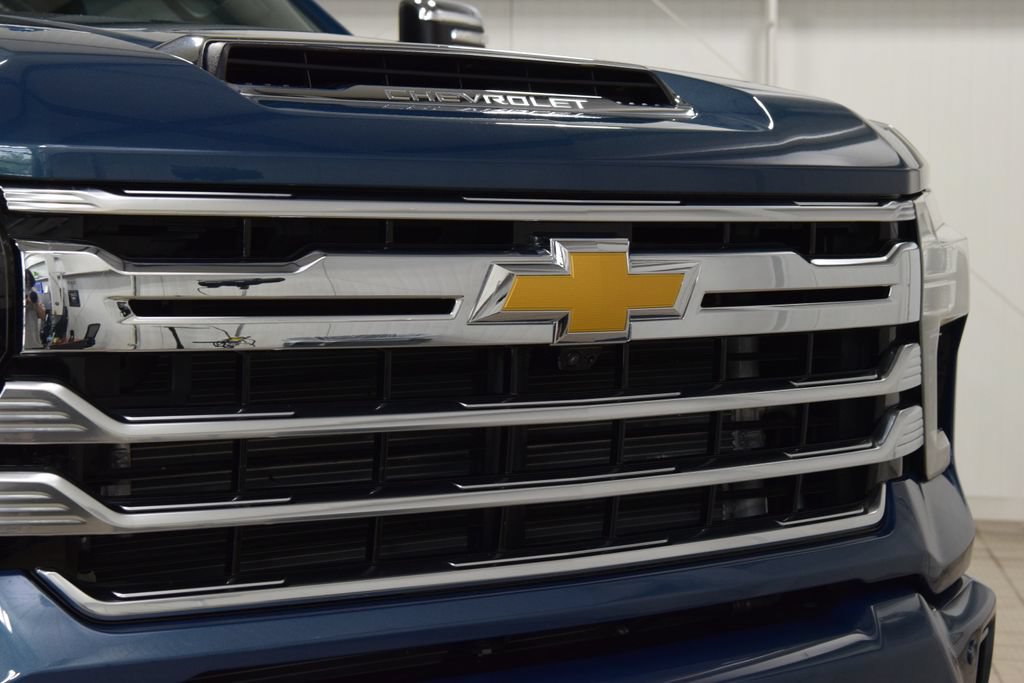 2024 Chevrolet Silverado 2500HD High Country - Photo 11