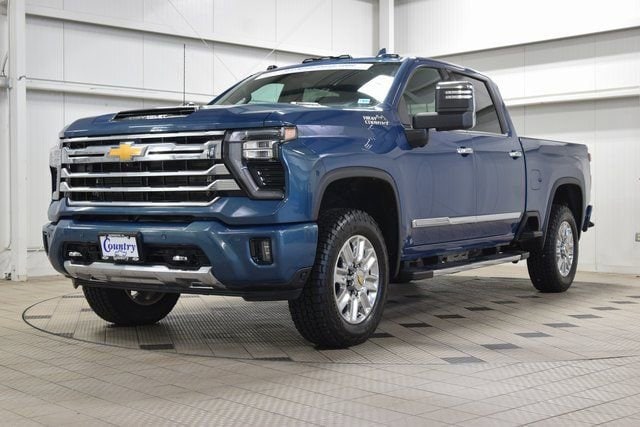 2024 Chevrolet Silverado 3500HD High Country - Photo 3