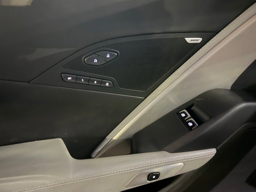 2015 Chevrolet Corvette Z51 - Photo 13