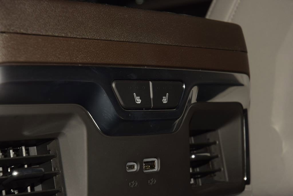 2026 Chevrolet Silverado 1500 LTZ - Photo 43