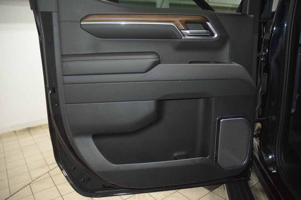 2024 Chevrolet Silverado 1500 High Country - Photo 45