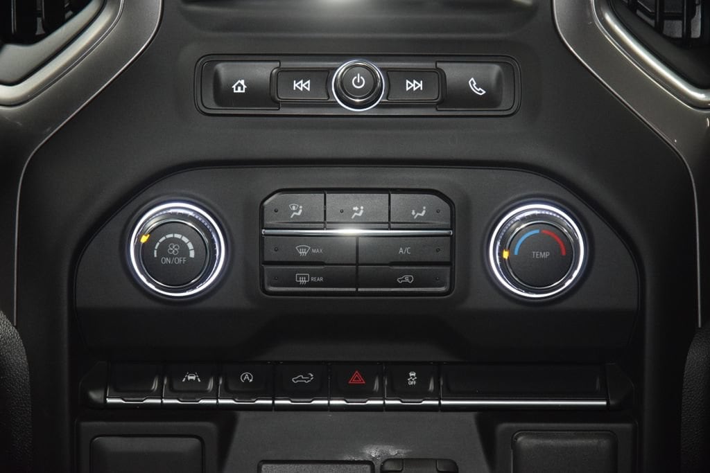 2023 Chevrolet Silverado 1500 Custom - Photo 31