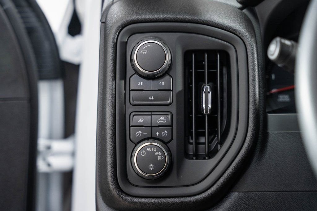 2025 Chevrolet Silverado 3500 HD Work Truck - Photo 40