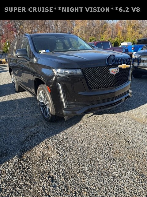 2022 Cadillac Escalade Sport Platinum's photo