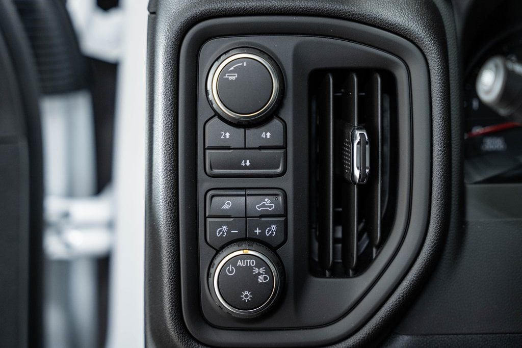 2025 Chevrolet Silverado 3500 HD Work Truck - Photo 41