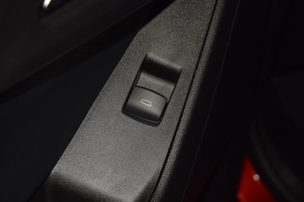 2025 Chevrolet Equinox LT - Photo 44