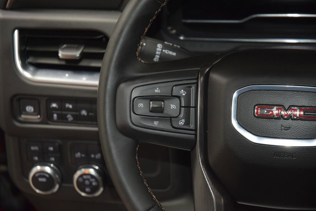 2024 GMC Yukon AT4 - Photo 39