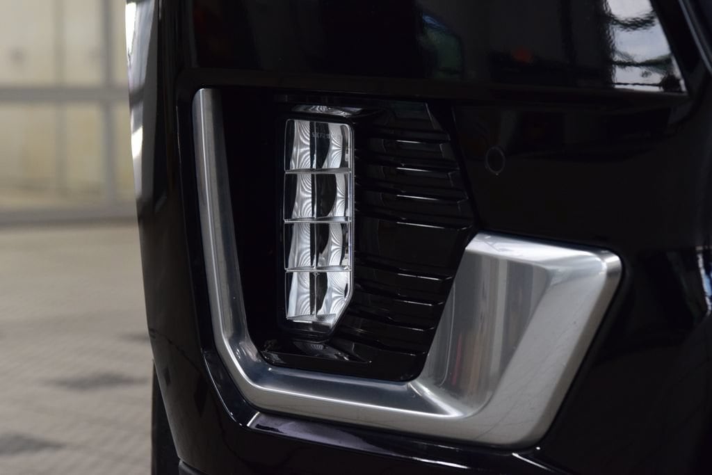 2023 GMC Yukon XL Denali - Photo 14
