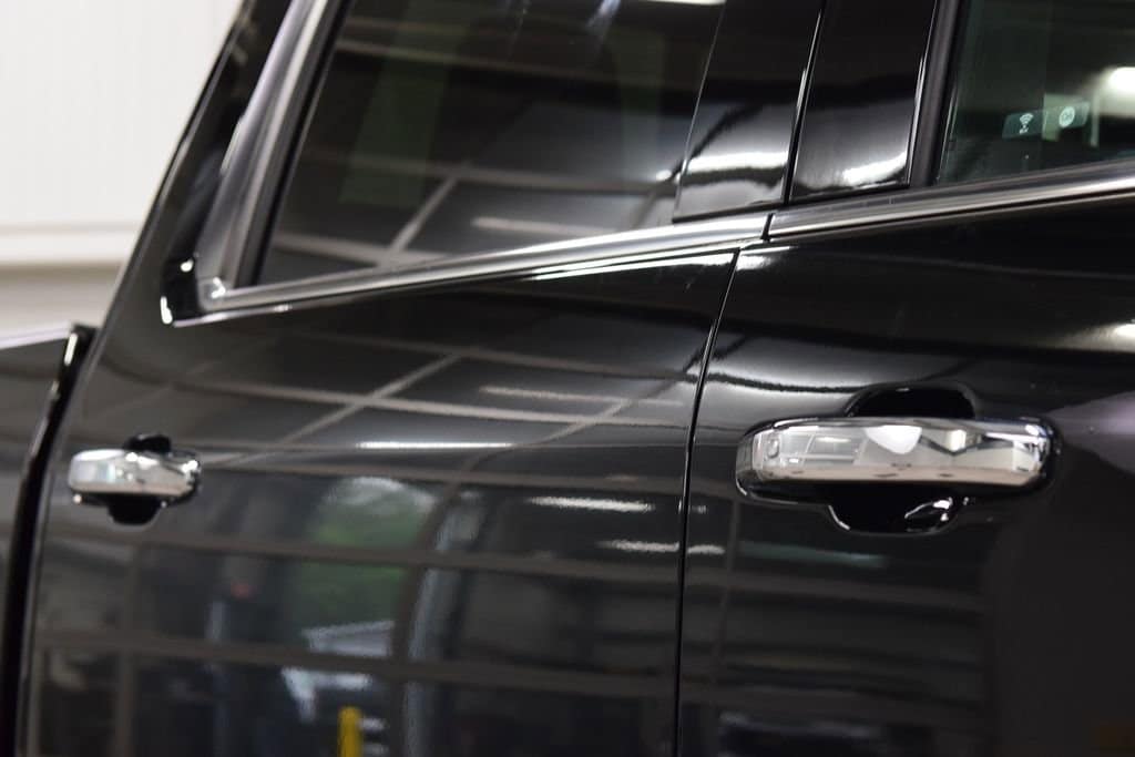 2022 Chevrolet Silverado 3500HD High Country - Photo 22