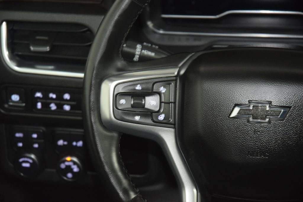 2023 Chevrolet Suburban Z71 - Photo 37