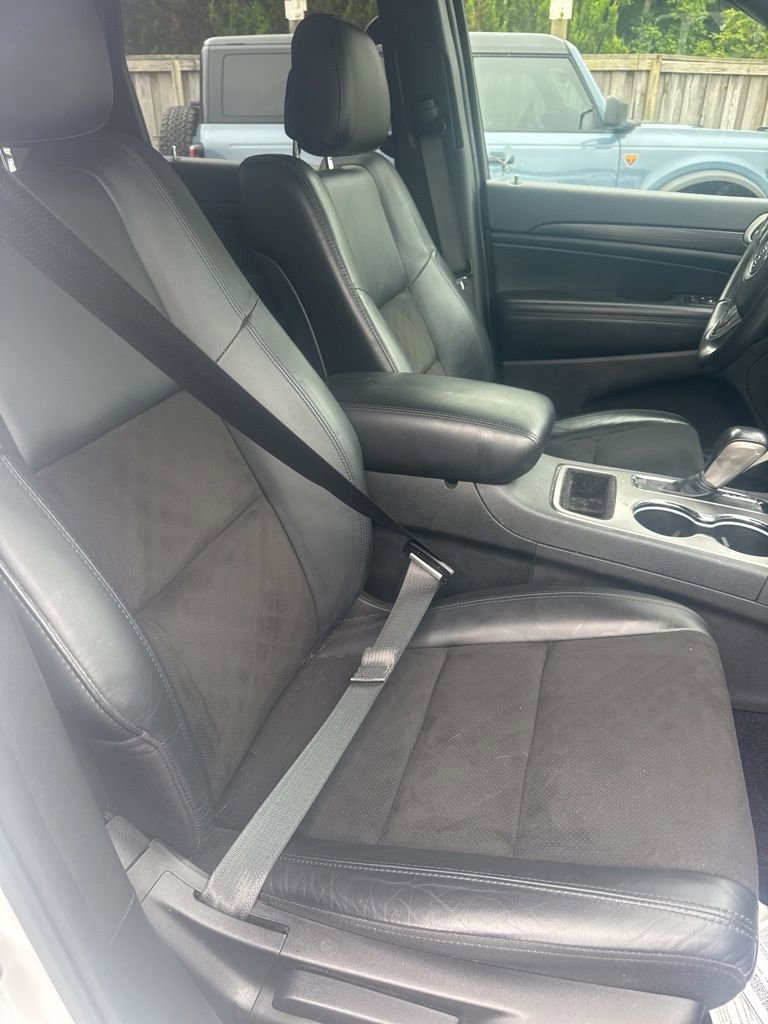 2020 Jeep Grand Cherokee Altitude - Photo 12