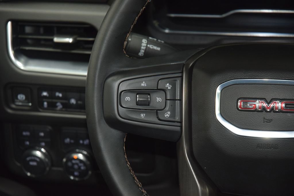 2024 GMC Yukon AT4 - Photo 39