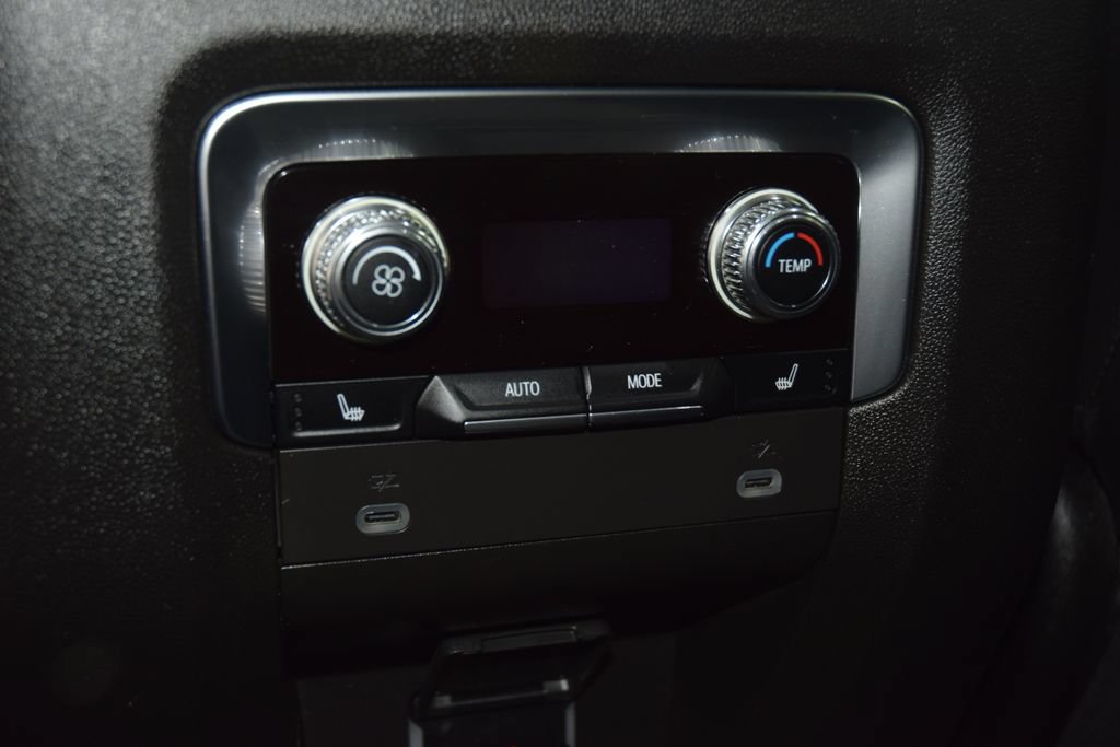 2023 GMC Yukon XL Denali - Photo 46