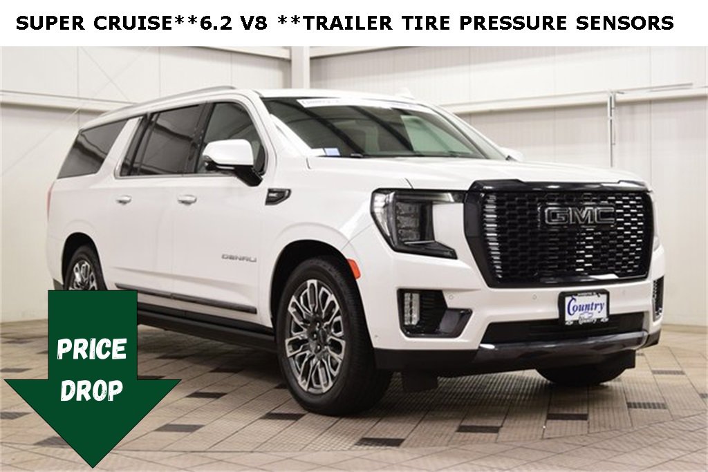 2023 GMC Yukon XL Denali Ultimate's photo