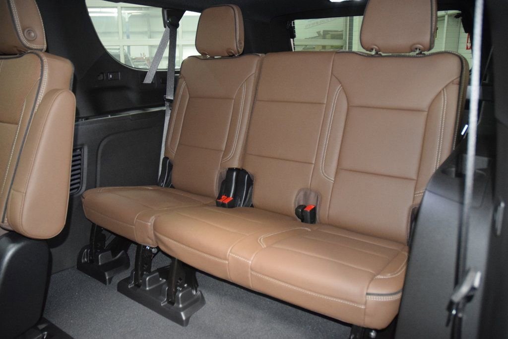 2026 Chevrolet Suburban High Country - Photo 43