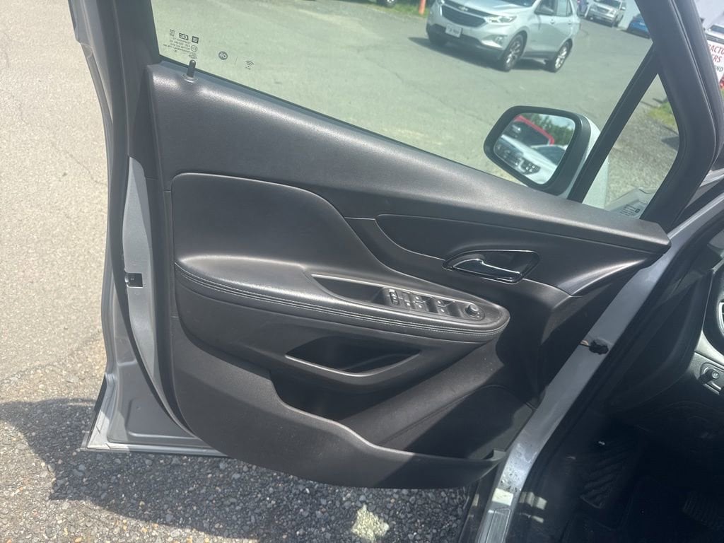2021 Buick Encore Preferred - Photo 14