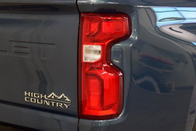 2024 Chevrolet Silverado 3500HD High Country - Photo 23