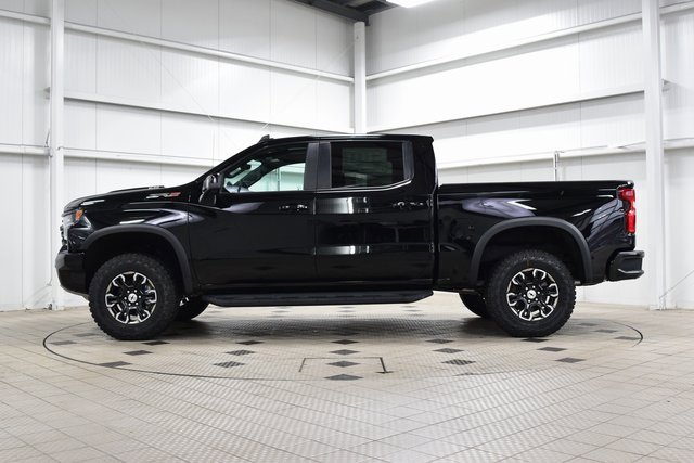 2026 Chevrolet Silverado 1500 ZR2 photo 4