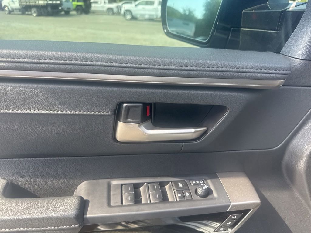 2024 Toyota Tundra Limited - Photo 18