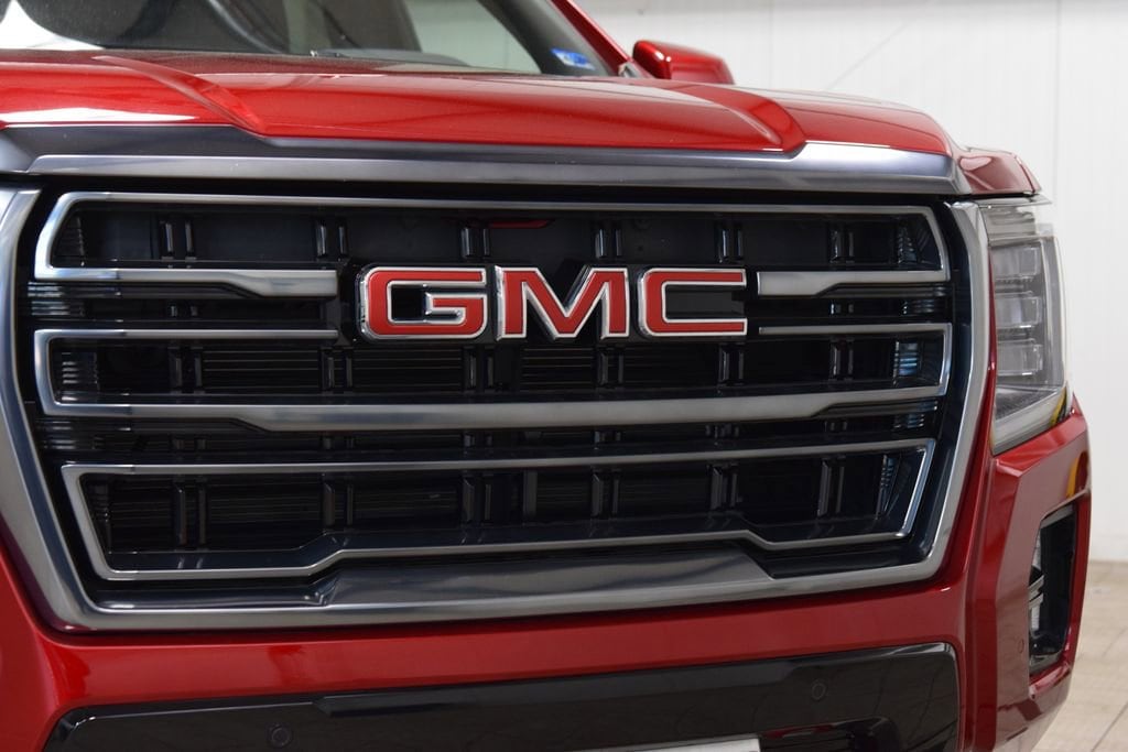 2024 GMC Yukon AT4 - Photo 11