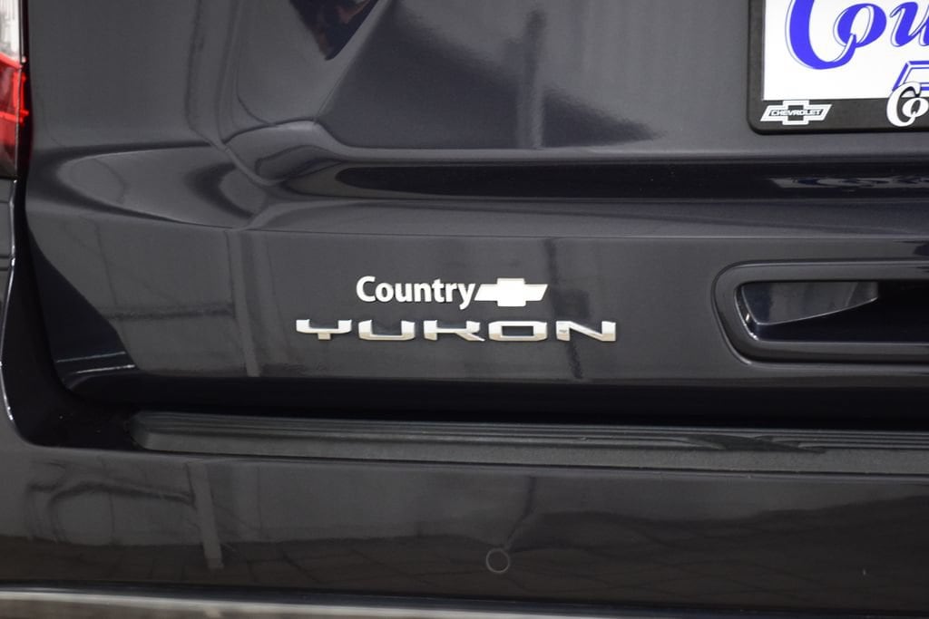2023 GMC Yukon XL AT4 - Photo 23