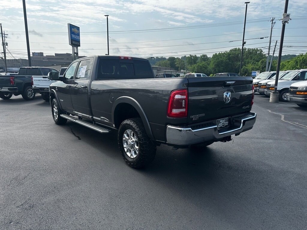 2022 Ram 3500 Laramie photo 4
