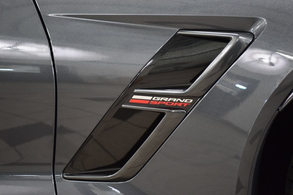 2017 Chevrolet Corvette 2LT - Photo 17