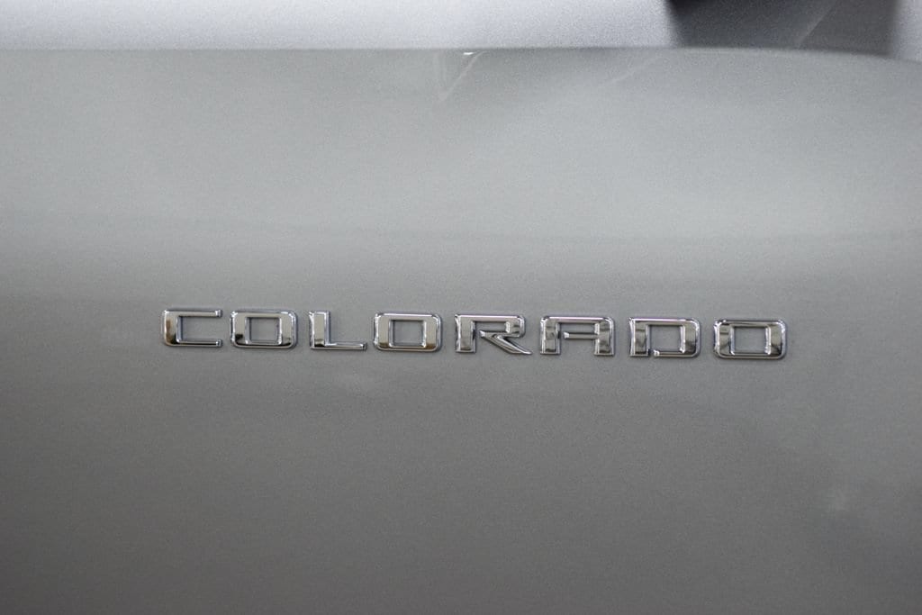 2024 Chevrolet Colorado LT - Photo 16