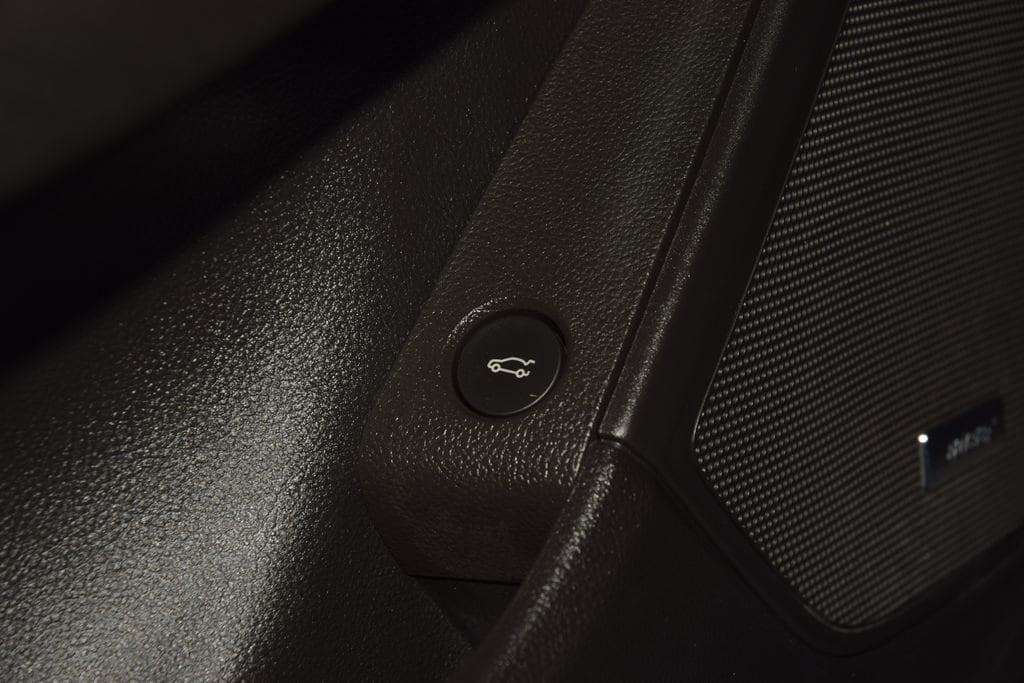 2017 Chevrolet SS Base - Photo 50